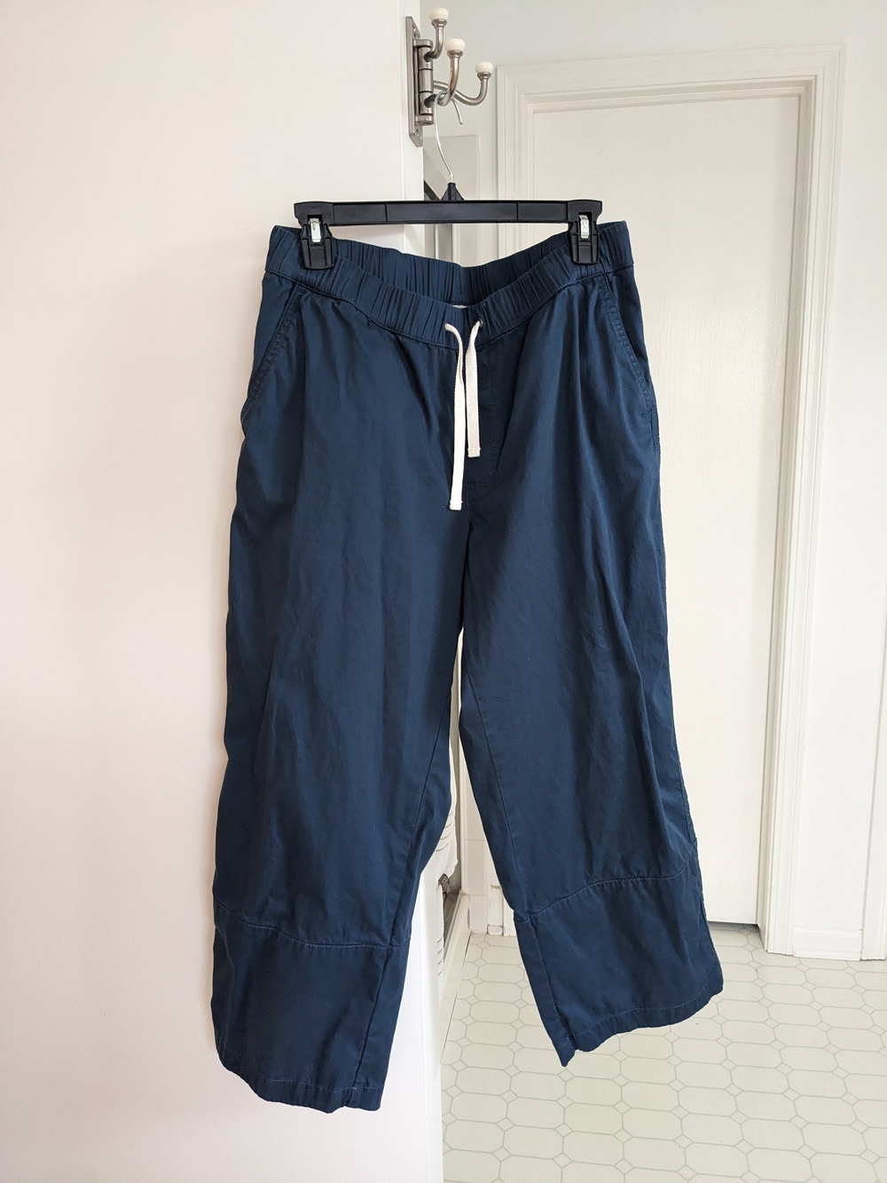 Pact Women's Cropped Drawstring Pants 100% Cotton